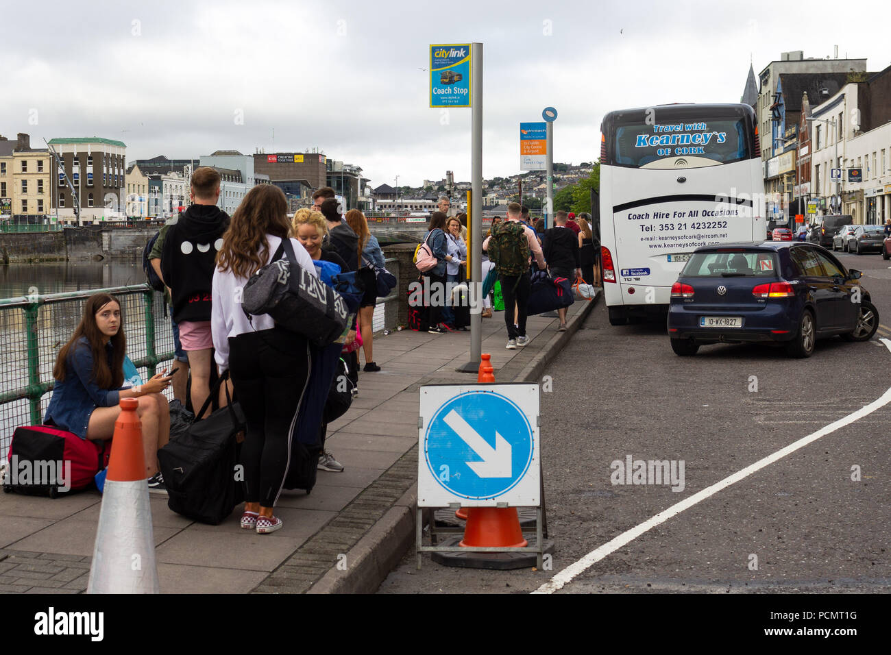 The cheapest way to get from Limerick to Mitchelstown costs only 8, and the quickest way takes just s. Find the travel option that best Limerick to Mitchelstown - 3 ways to travel via bus, taxi, and car