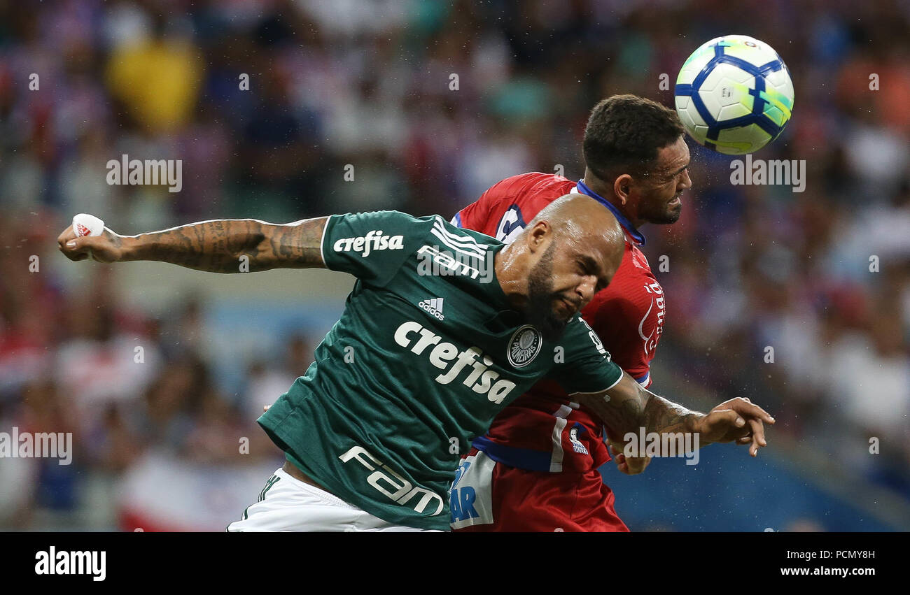 Salvador, Brazil. 02nd Aug, 2018. The player Felipe Melo, from SE Palmeiras, plays the ball with player Gilberto, from EC Bahia, during a match valid for the quarterfinals (one leg) of the Copa do Brasil, at the Fonte Nova Arena. Credit: Cesar Greco/FotoArena/Alamy Live News Stock Photo