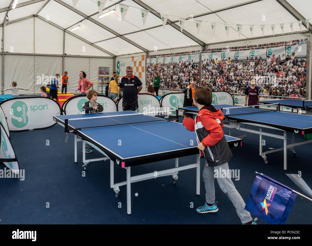 Glasgow Green, Glasgow; Scotland. 03rd August 2018. Children tasting