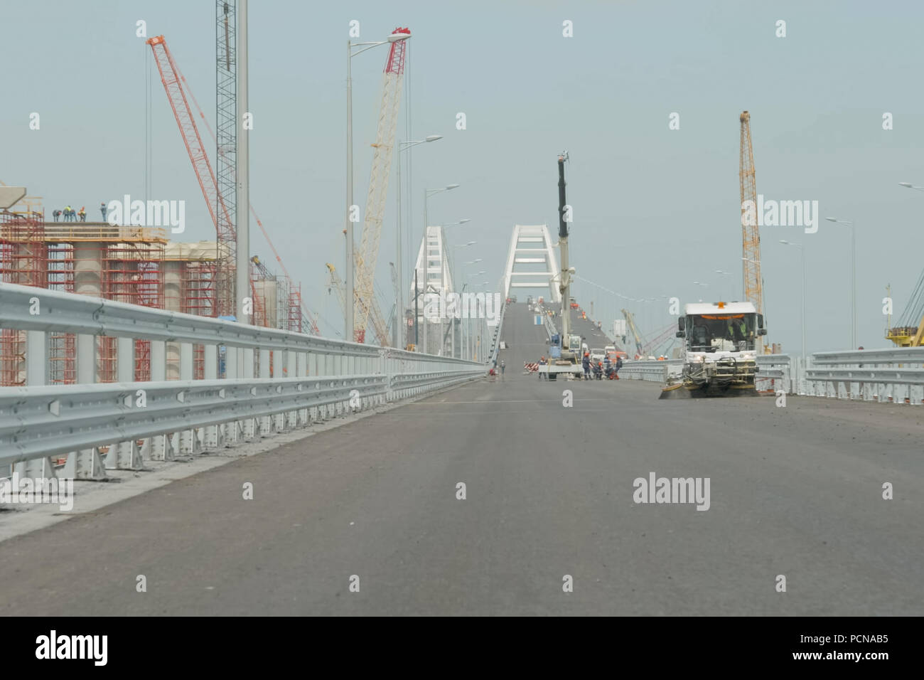 How is the construction of the Crimean bridge 11 How is the construction of the Crimean bridge 13