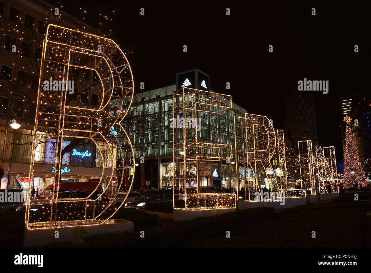 Illuminated Berlin Signboard At Kurfurstendamm Boulevard Stock Photo Alamy