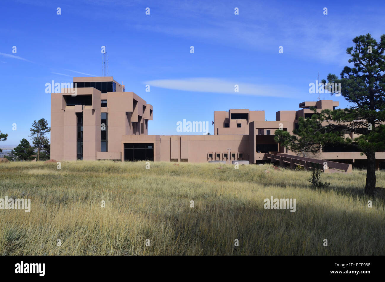 his building was designed by modernist architect I.M. Pei in 1961. Anasazi cliff dwellings inspired the architecture. The award-winning building was c Stock Photo
