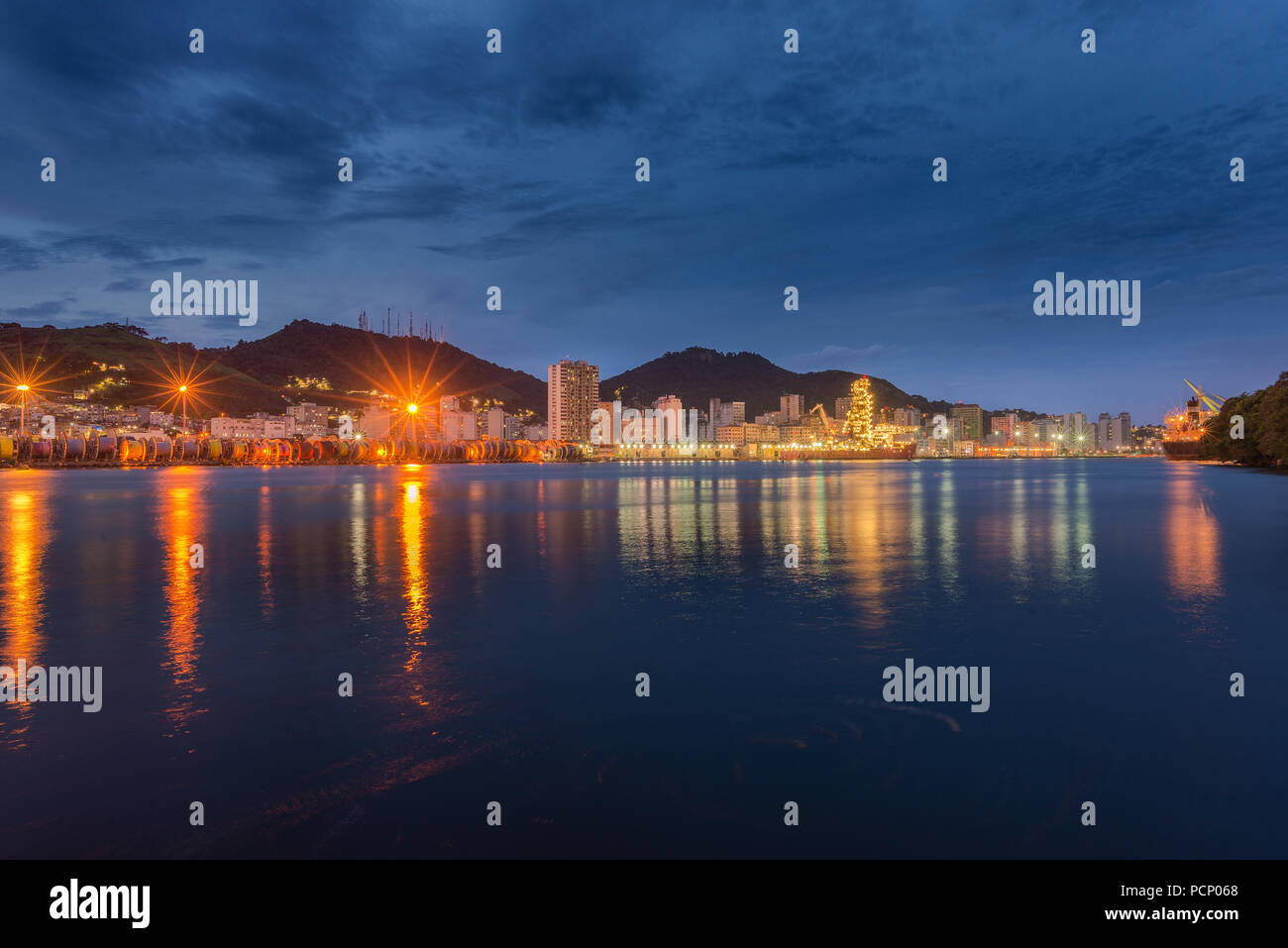 wallpapers Vitoria Brazil Nightlife https www alamy com downtown vitoria at night seen from vila velha espirito santo state brazil image214383408 html