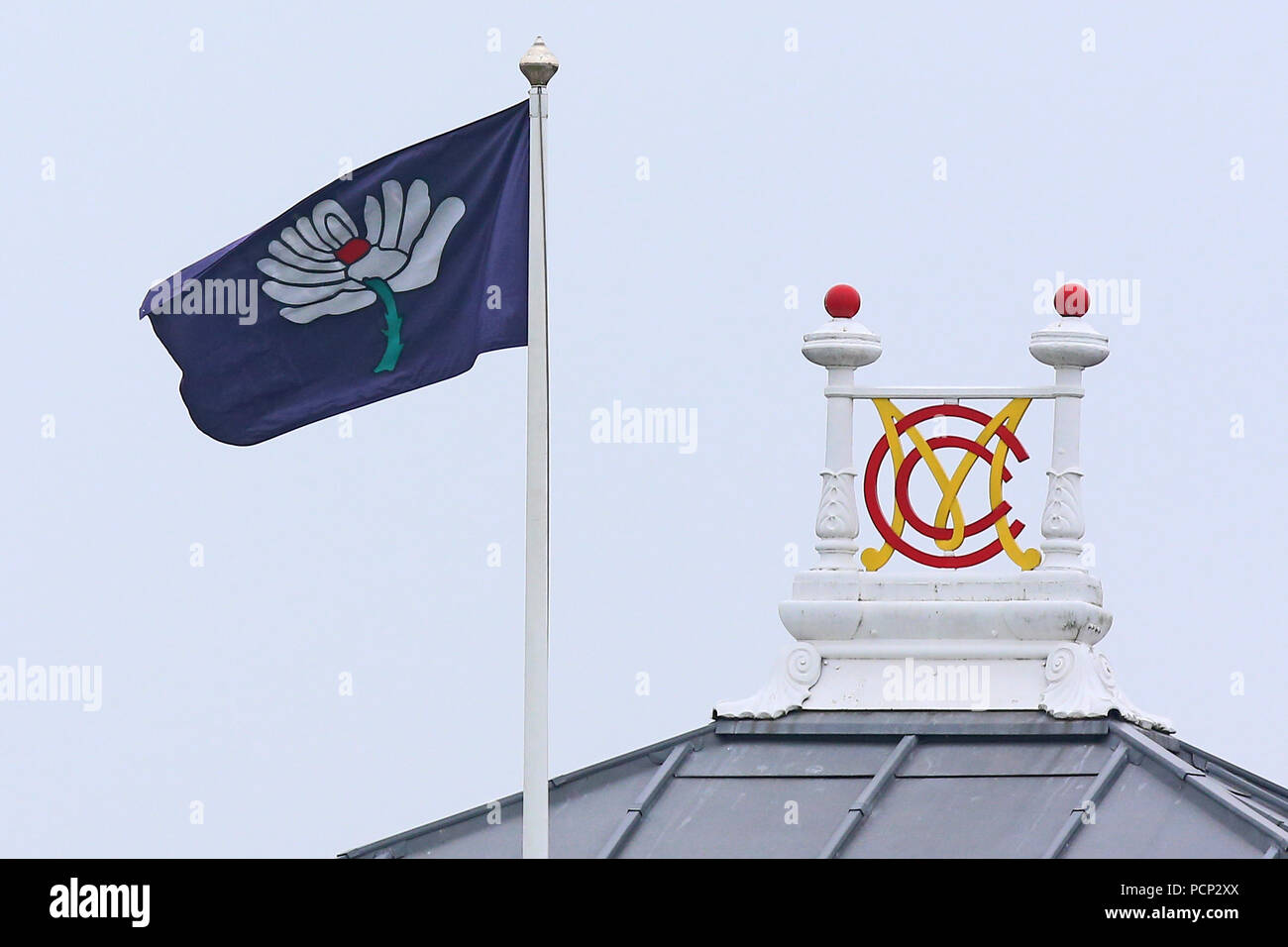 The Yorkshire flag flies next to the MCC crest during Middlesex CCC vs Yorkshire CCC, Specsavers County Championship Division 1 Cricket at Lords Cric Stock Photo