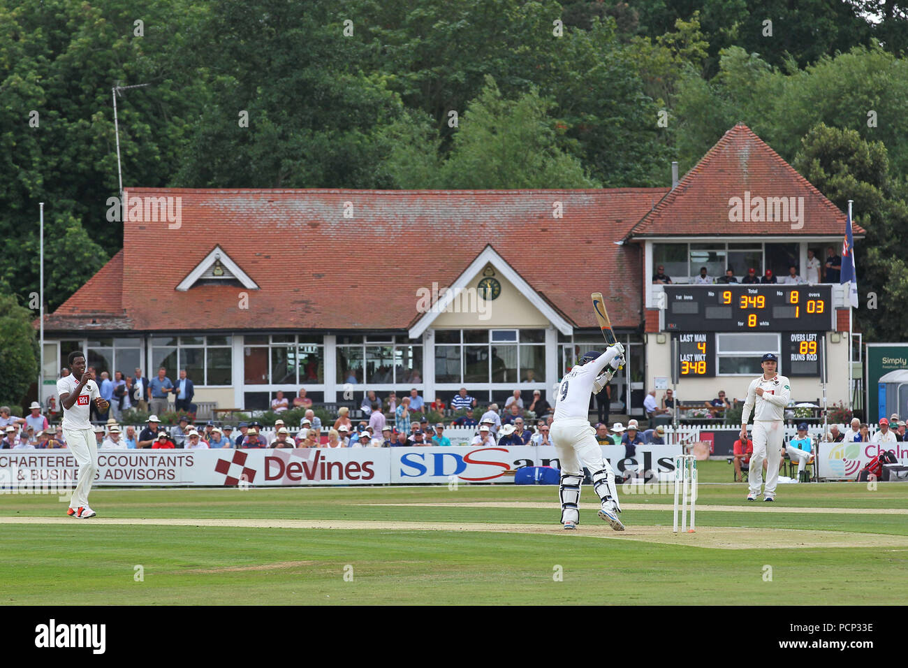 County Championship The Race For Victory Essex Vs Sussex - bp6d1jz