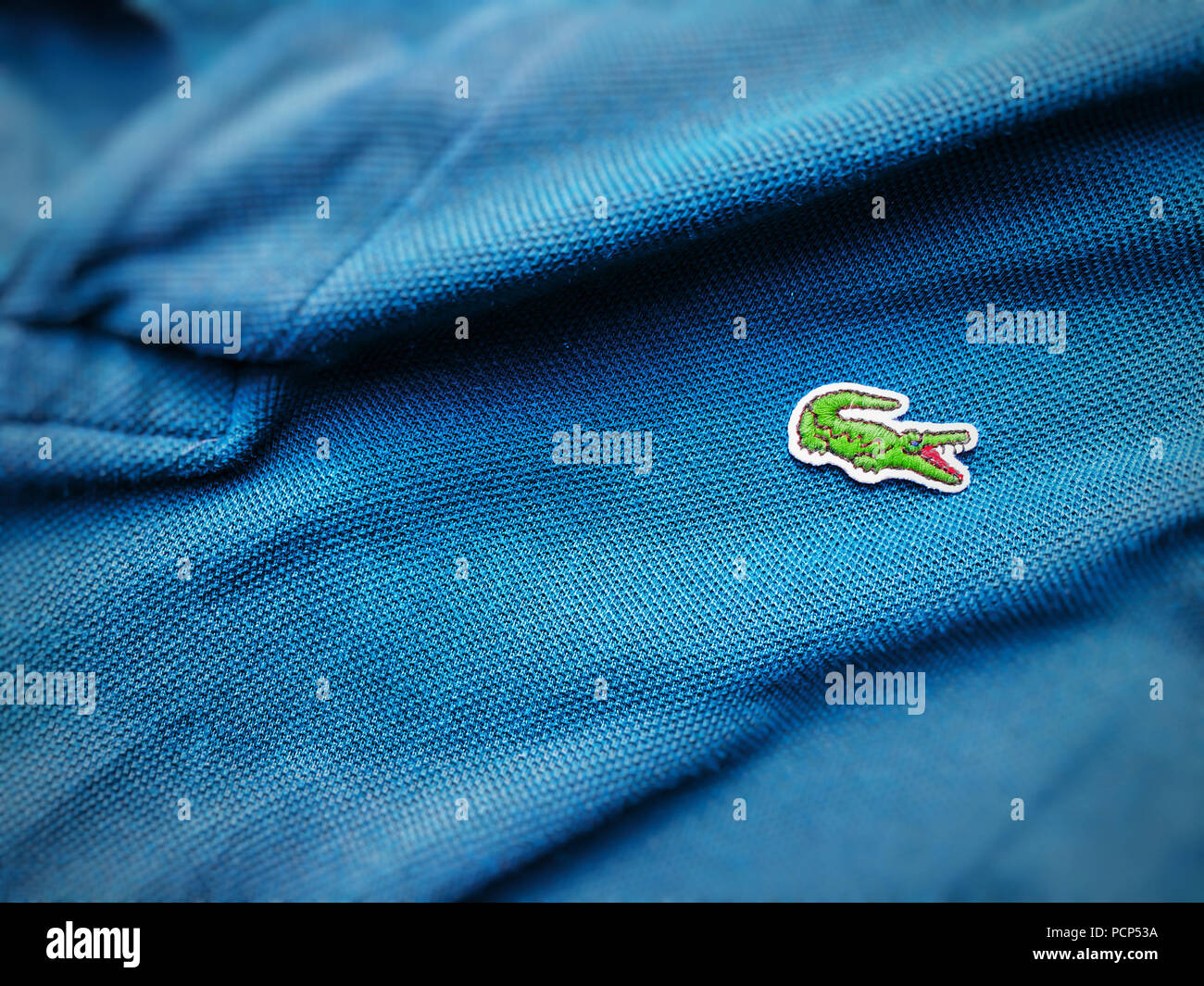 Lacoste logo-patch Polo Shirt - Blue