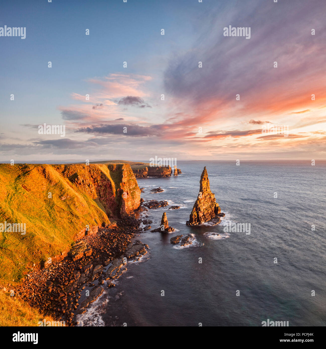 Sunrise at Stacks of Duncansby, Duncansby Head, Caithness, Scotland, UK Stock Photo