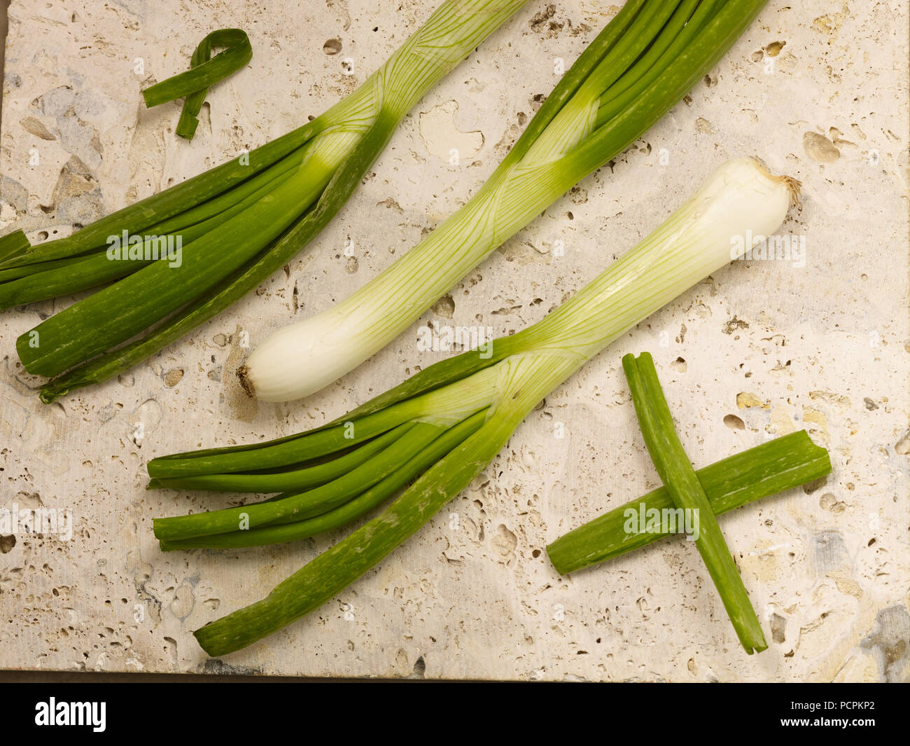 Spring onion stalks food stilllife Stock Photo Alamy