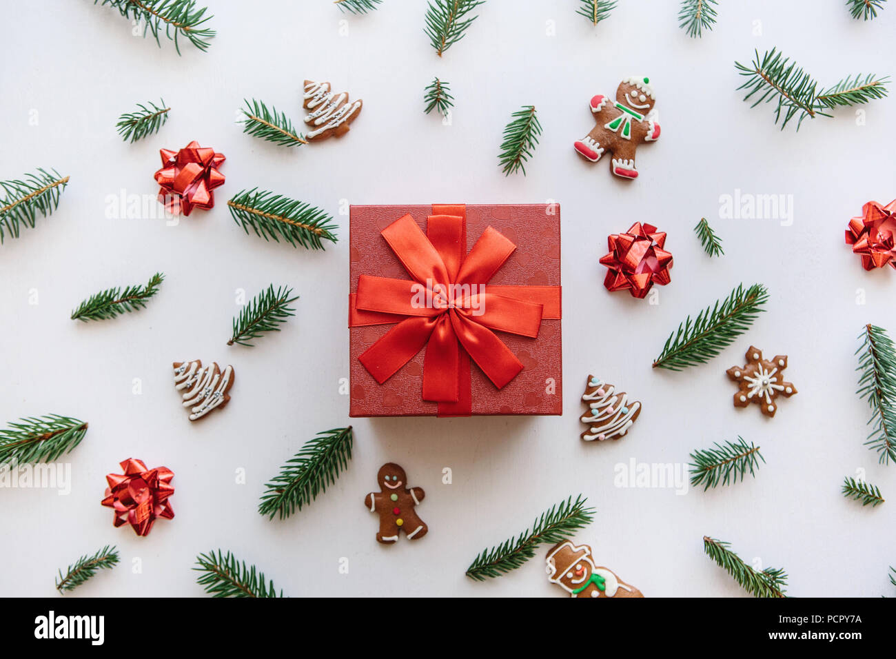 Surprise new year gifts hi-res stock photography and images - Alamy