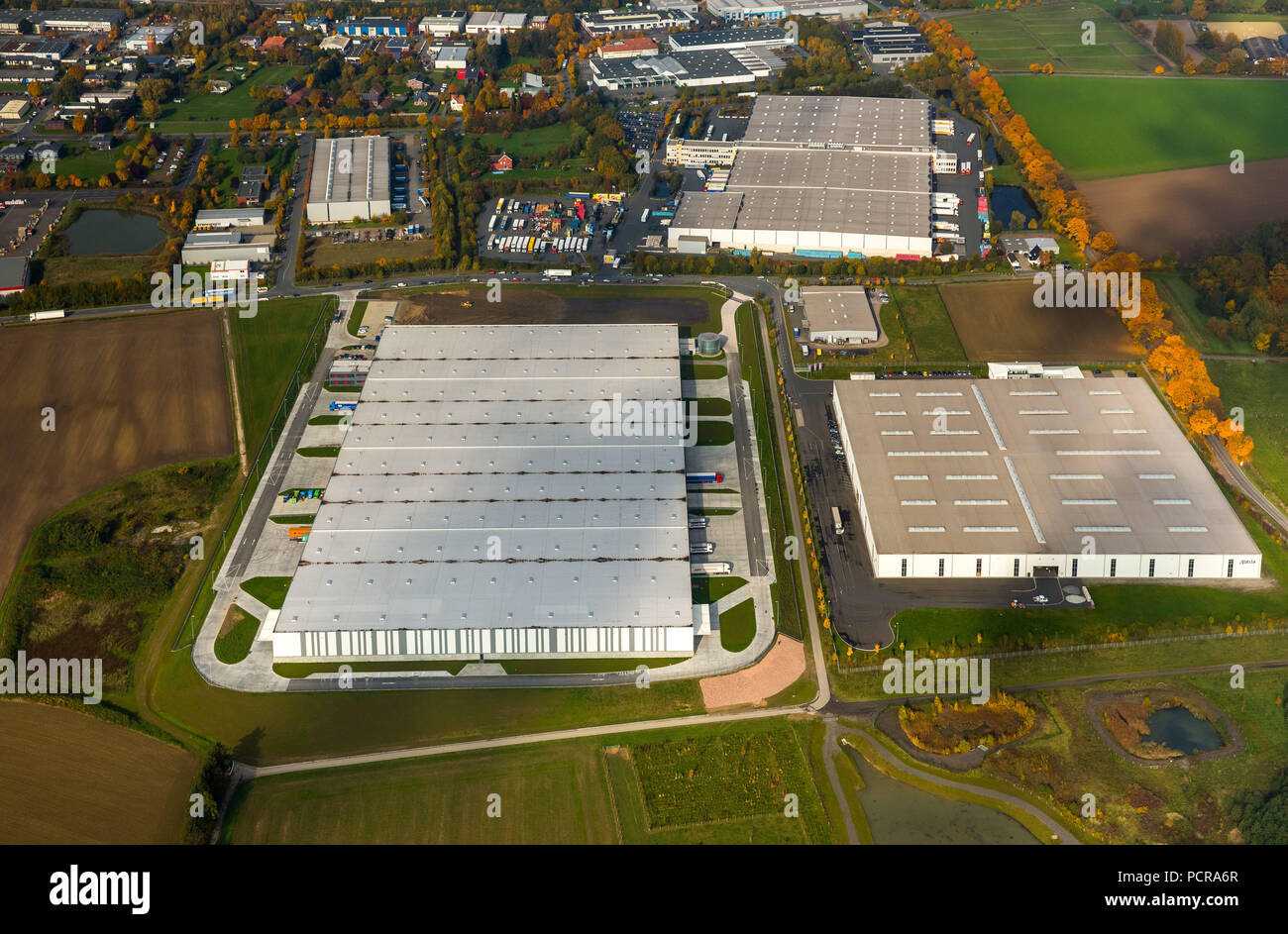 Industrial estate Uentrop with Hellweg Logistics, Hamm, Ruhr area, North Rhine-Westphalia, Germany Stock Photo