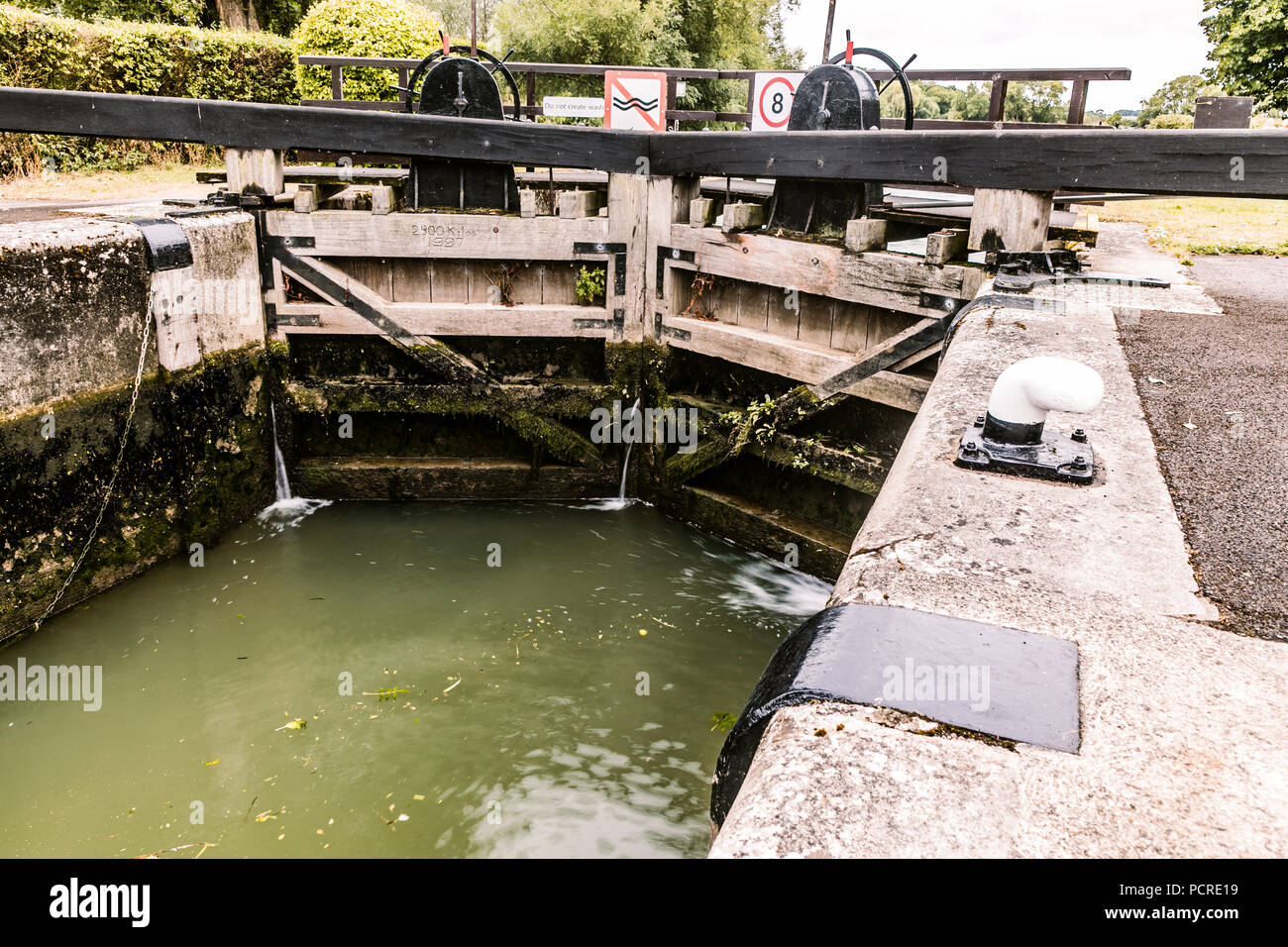 Northmoor Lock nr Oxford Stock Photo