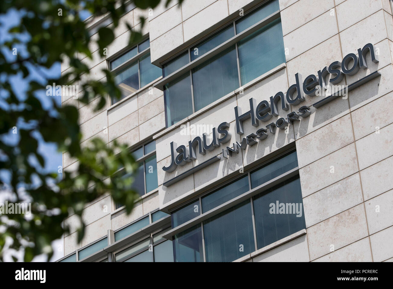 A logo sign outside of a facility occupied by the Janus Henderson Group in  Denver, Colorado, on July 23, 2018 Stock Photo - Alamy