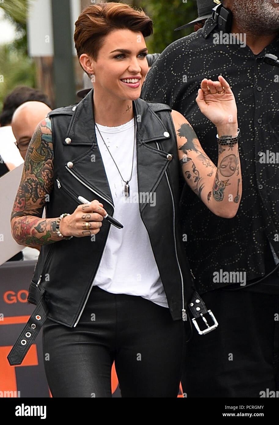 UNIVERSAL CITY, CA - JULY 08: Ruby Rose displays her tattoos at 'Extra' at  Universal Studios Hollywood on July 8, 2015 in Universal City, California.  People: Ruby Rose Langenheim Stock Photo - Alamy