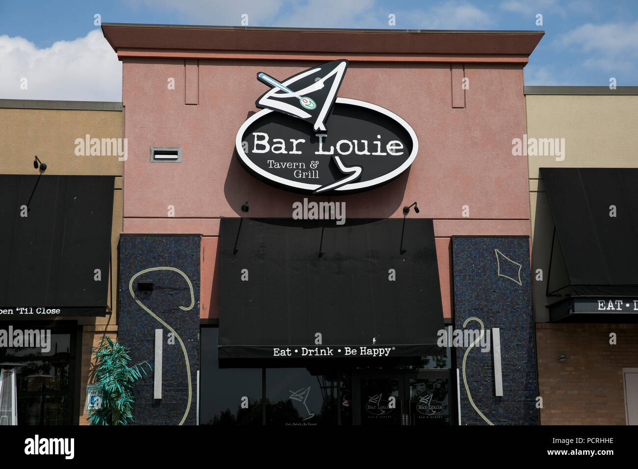 Bar Louie  Locations