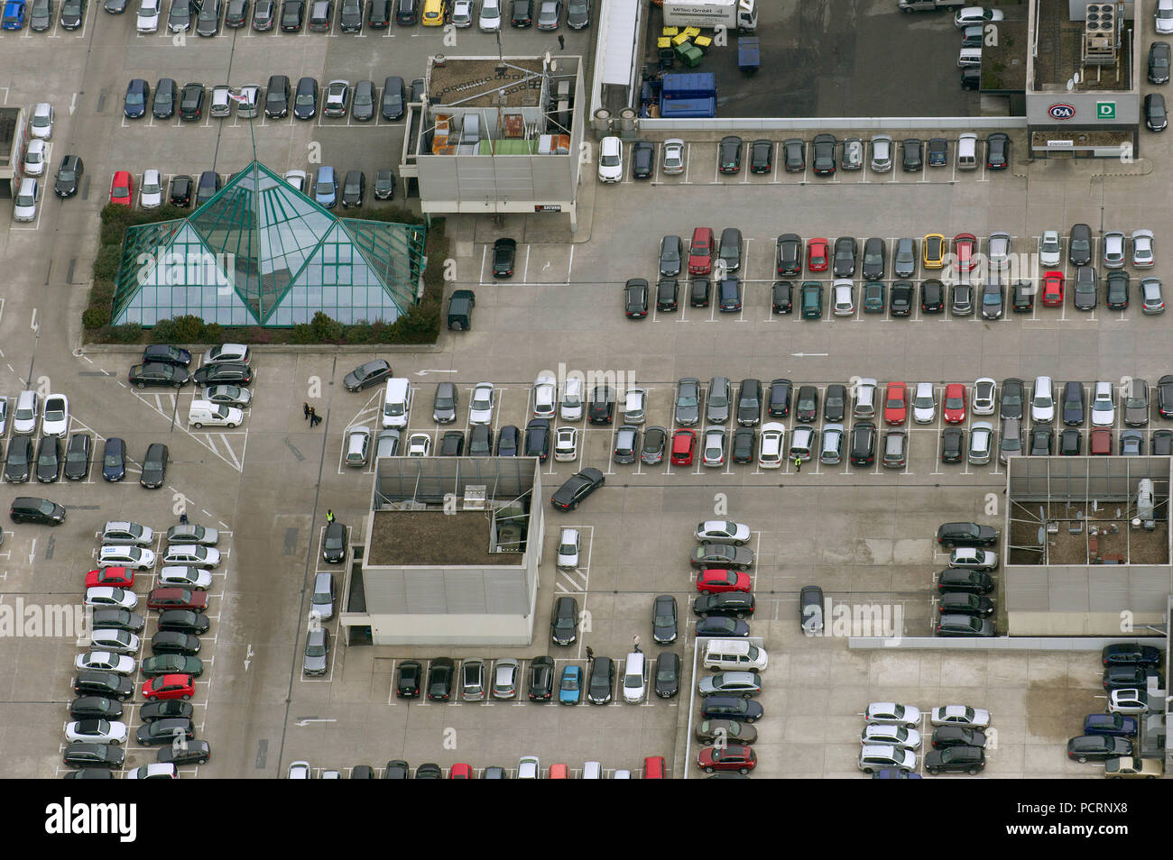 Aerial view, Rhein-Ruhr-Center at the A40, roof parking lot, parking space, Mülheim an der Ruhr, Ruhr area, North Rhine-Westphalia, Germany, Europe Stock Photo