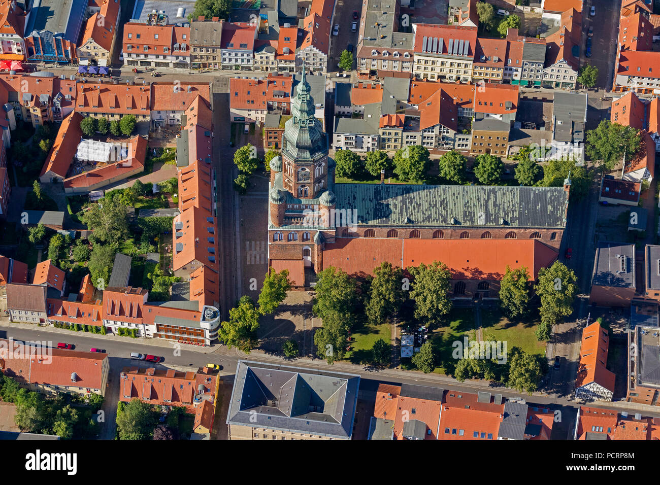 Aerial view, Greifswalder Dom St.Nikolai, The Cathedral St. Nikolai (around 1263) is also the largest church in the city, founding place of the university and preaching church of the Bishop of PEK, center, Greifswald, Mecklenburg-West Pomerania, Germany, Europe Stock Photo