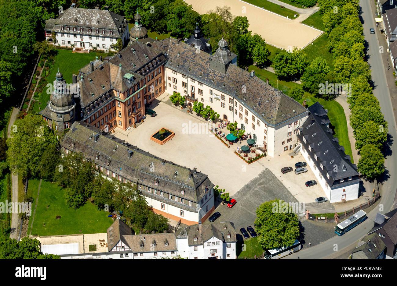 Schloss Berleburg Inner courtyard with Schlossschenke (restaurant), Bad Berleburg, Siegen-Wittgenstein, Rothaargebirge, North Rhine-Westphalia, Germany Stock Photo