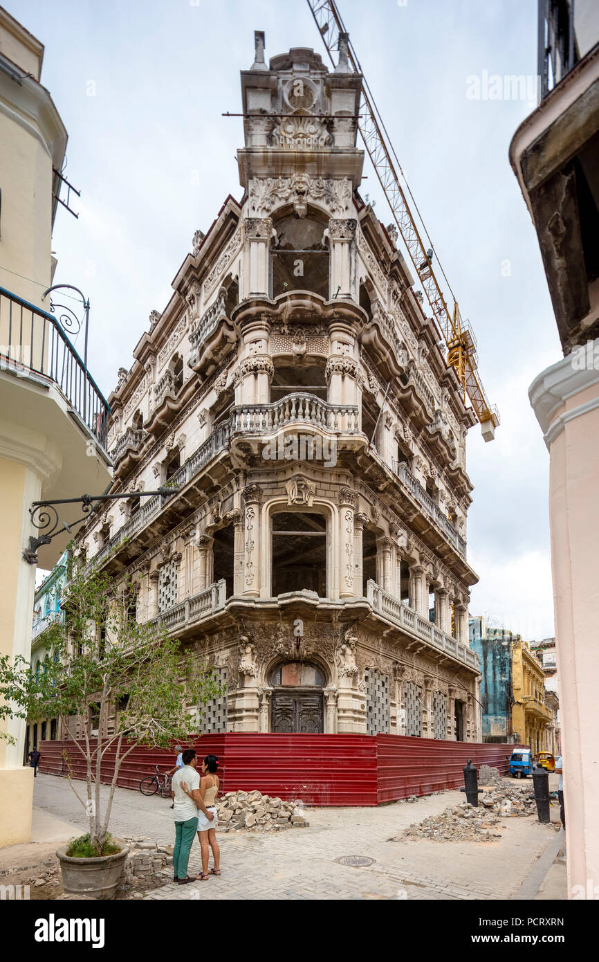 a colonial house in Havana is being restored, La Habana, Cuba, Caribbean, Central America, La Habana, Cuba Stock Photo
