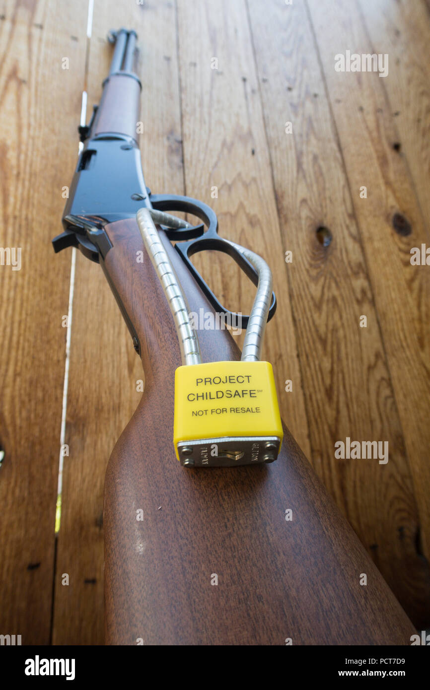 Lever action hires stock photography and images Alamy