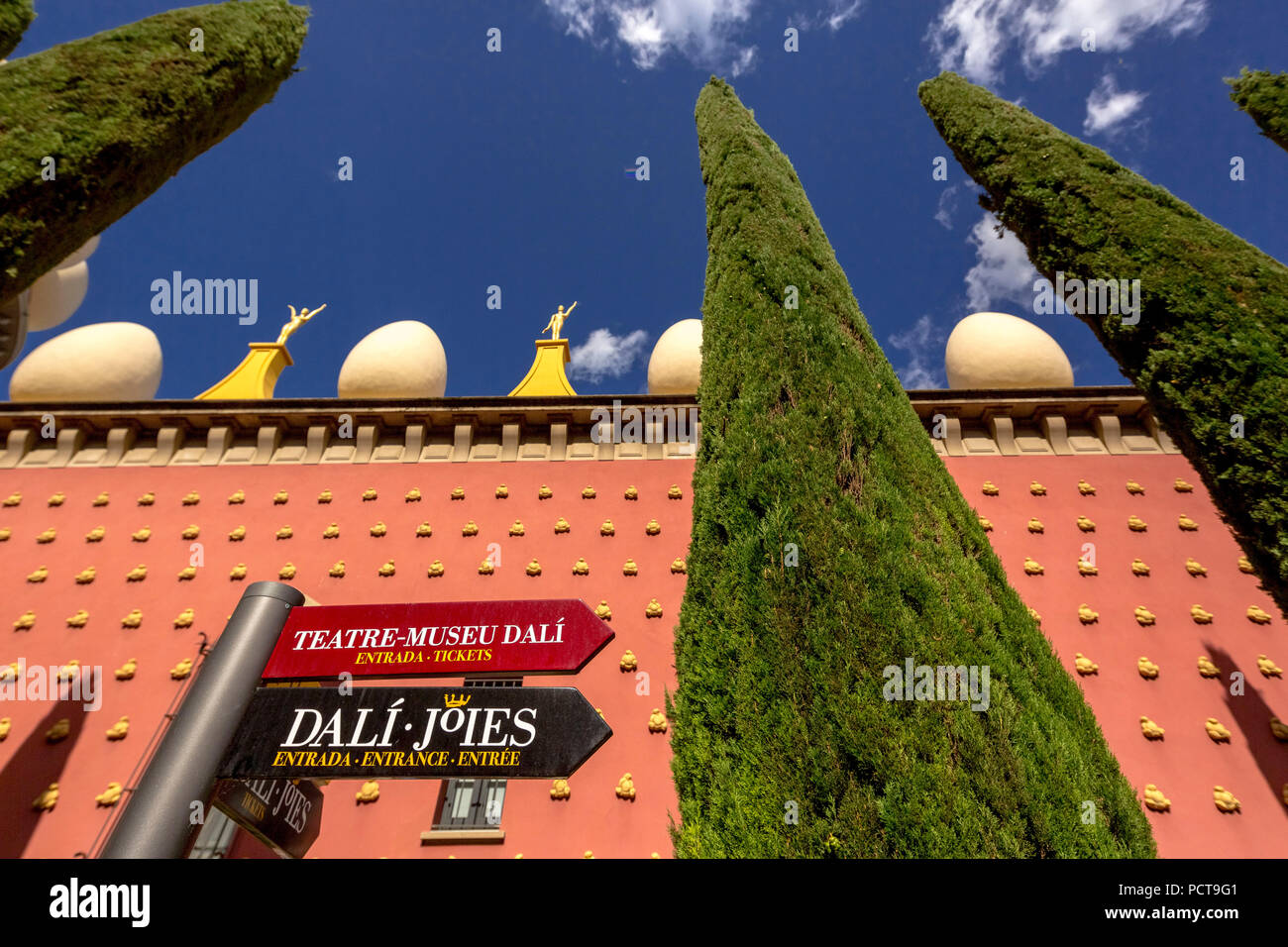 Dalí Museum in Figueres, detail with blue sky and clouds, Figueres, Figueras, Catalonia, Spain Stock Photo