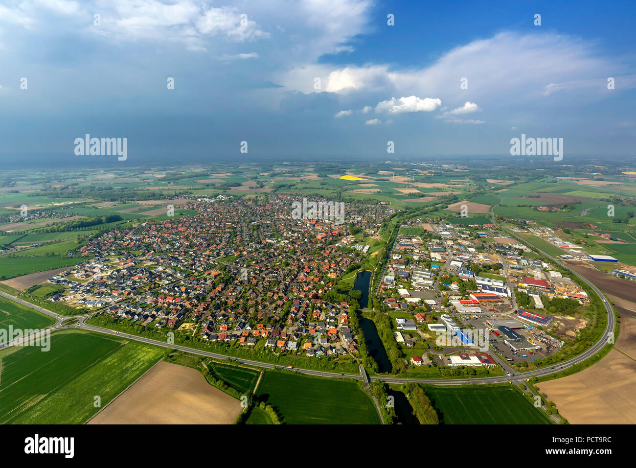 Olfen, town in the countryside, cloudy sky above Olfen, Münsterland Stock Photo
