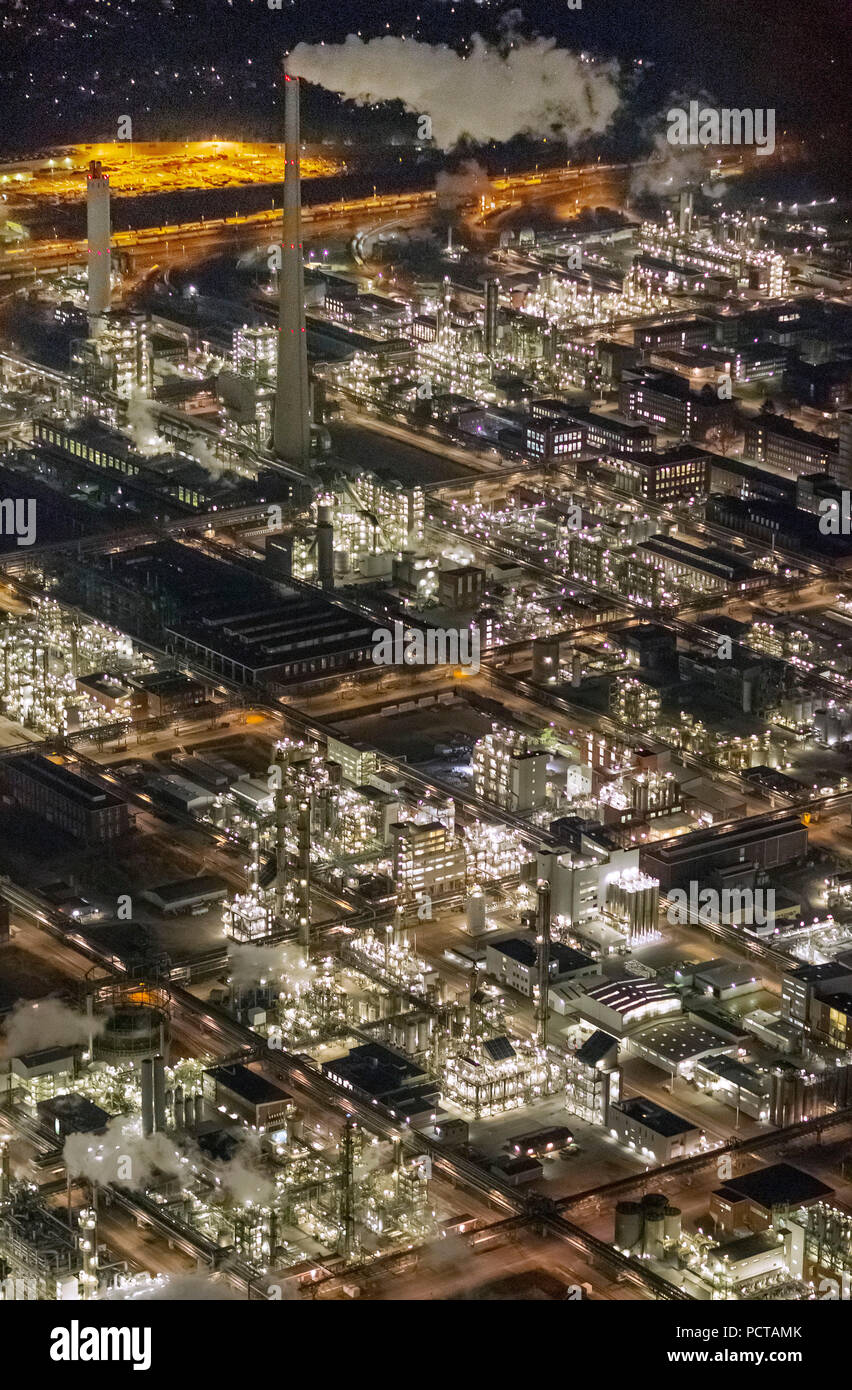 Aerial view, Marl Chemical Park formerly Hüls AG chemical plants in Marl, Evonik Industries, night photography, industrial plant, chemical plant at night Marl, Ruhr area, North Rhine-Westphalia, Germany, Europe Stock Photo