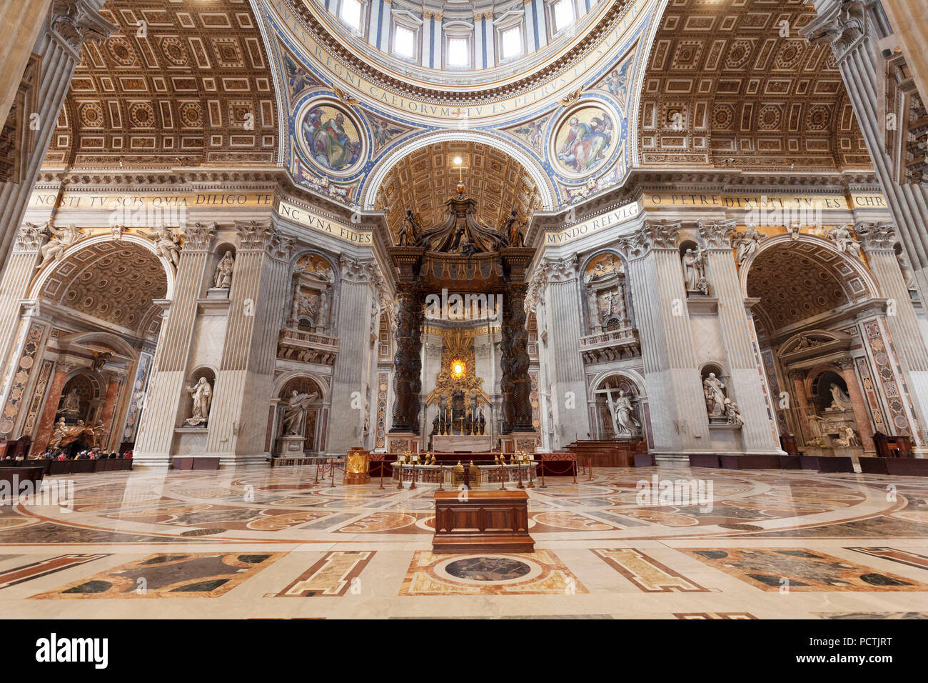 St. Peter's Basilica, Basilica di San Pietro, Vatican, Rome, Lazio, Italy Stock Photo