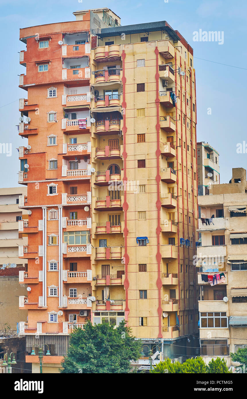 Alexandria slums hi-res stock photography and images - Alamy