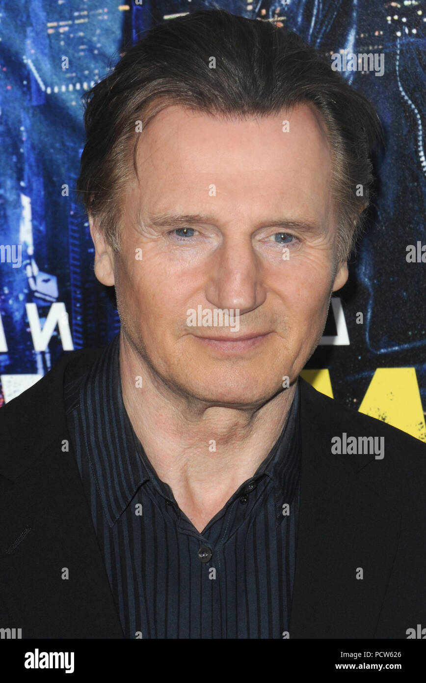 Liam neeson portrait 2015 hi-res stock photography and images - Alamy