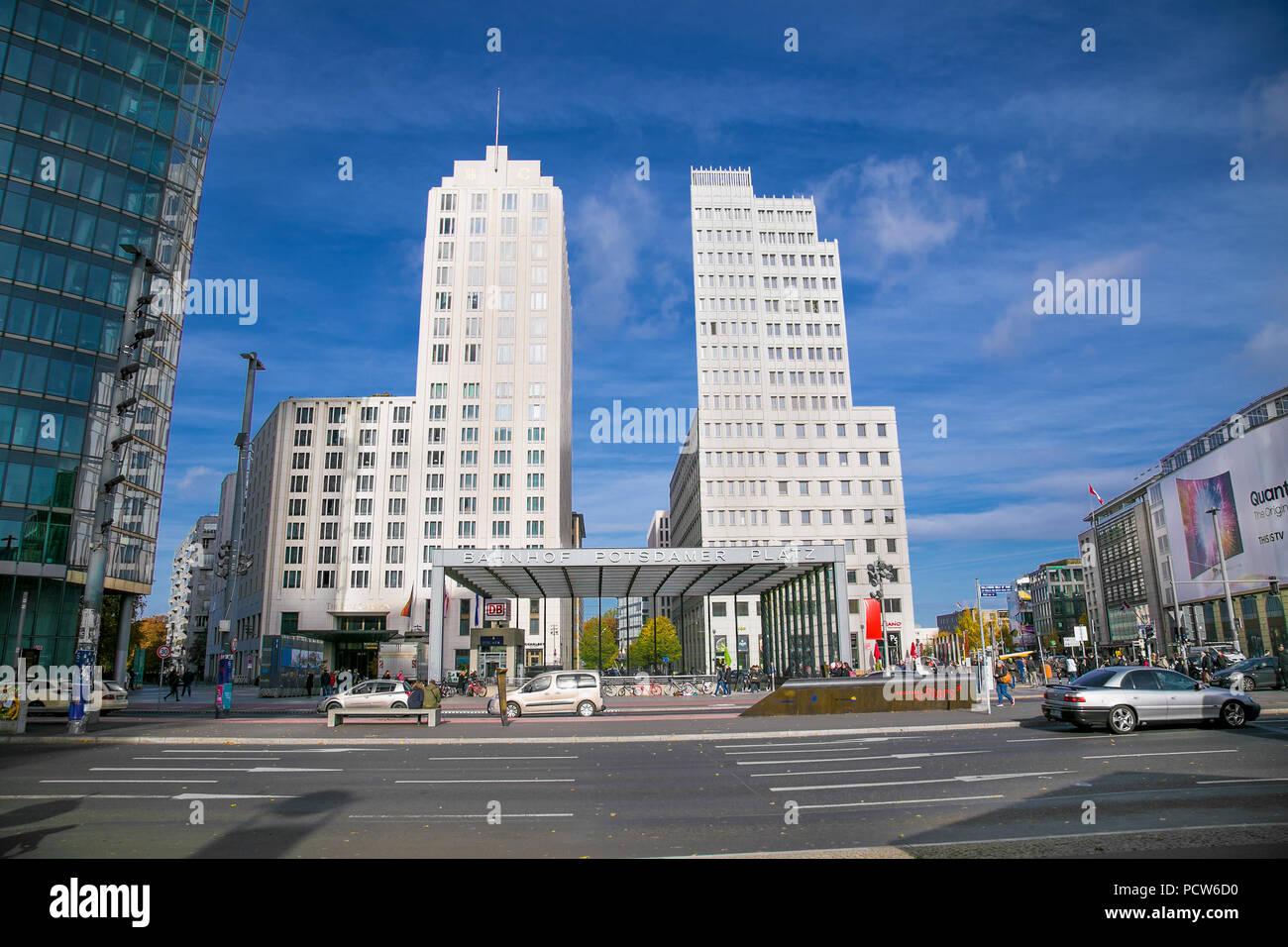 Square Important Building Many important buildings hi-res stock photography and images - Alamy