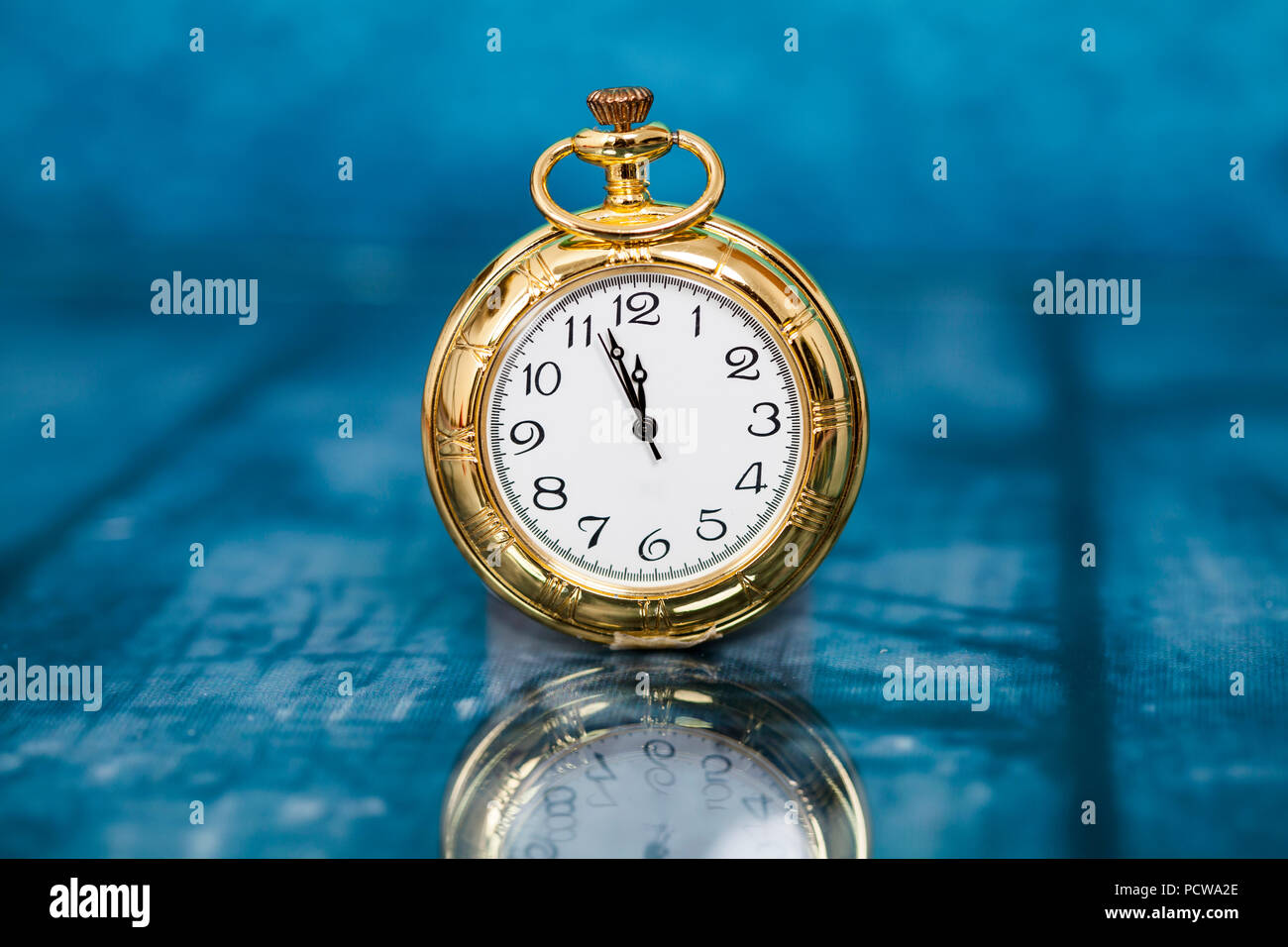 Vintage clock closed midnight hi-res stock photography and images - Alamy