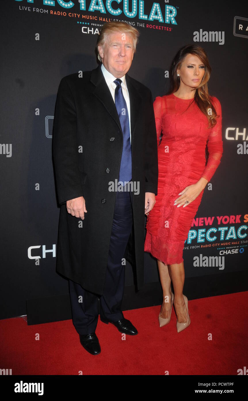 Donald trump melania trump night hi-res stock photography and images ...