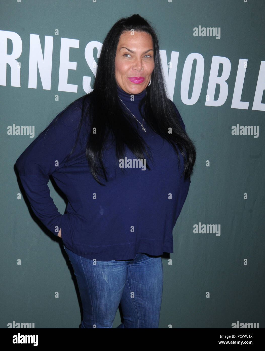 New York Ny March 05 Karen Gravano Angela Big Ang Raiola