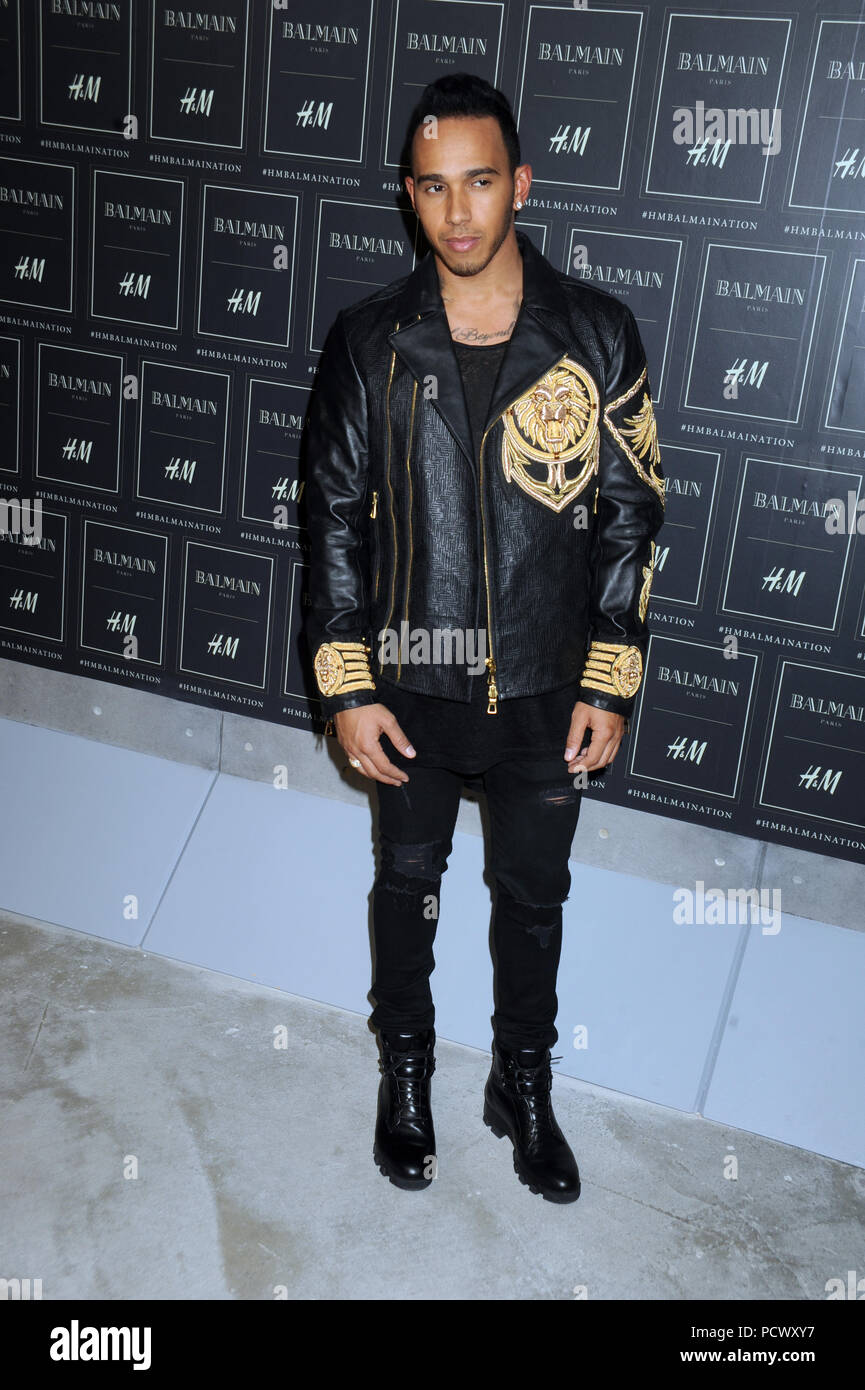 NEW YORK, NY - OCTOBER 20: Lewis Hamilton at the BALMAIN X H&M collection  launch event at 23 Wall Street on October 20, 2015 in New York City.  People: Lewis Hamilton Stock Photo - Alamy