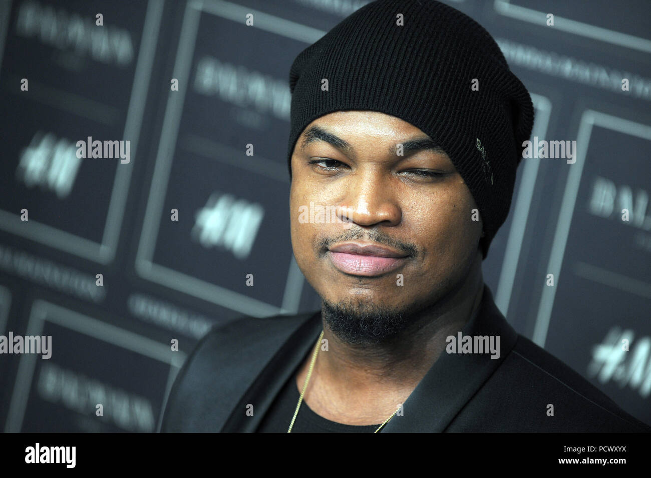 NEW YORK, NY - OCTOBER 20: Ne-Yo at the BALMAIN X H&M collection launch  event at 23 Wall Street on October 20, 2015 in New York City. People: Ne-Yo  Stock Photo - Alamy