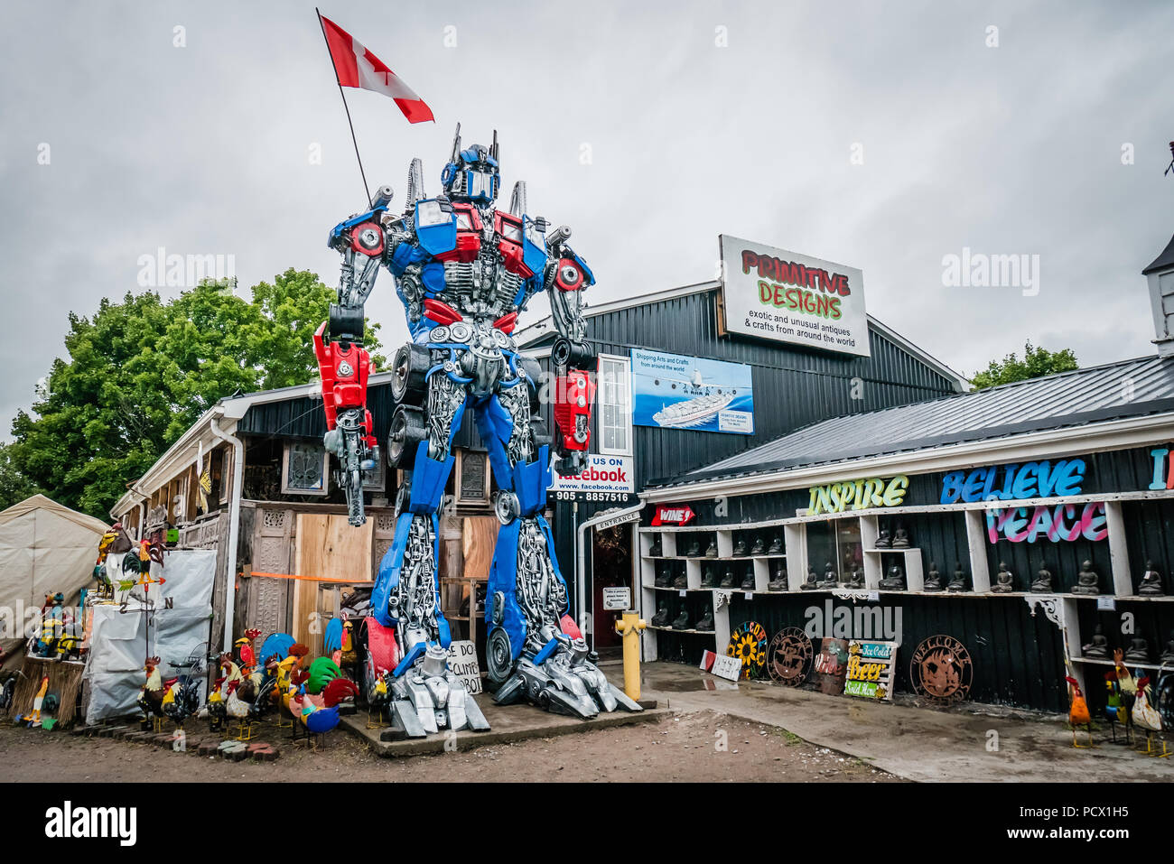 primitive design is an unique art and home décor store in hope port