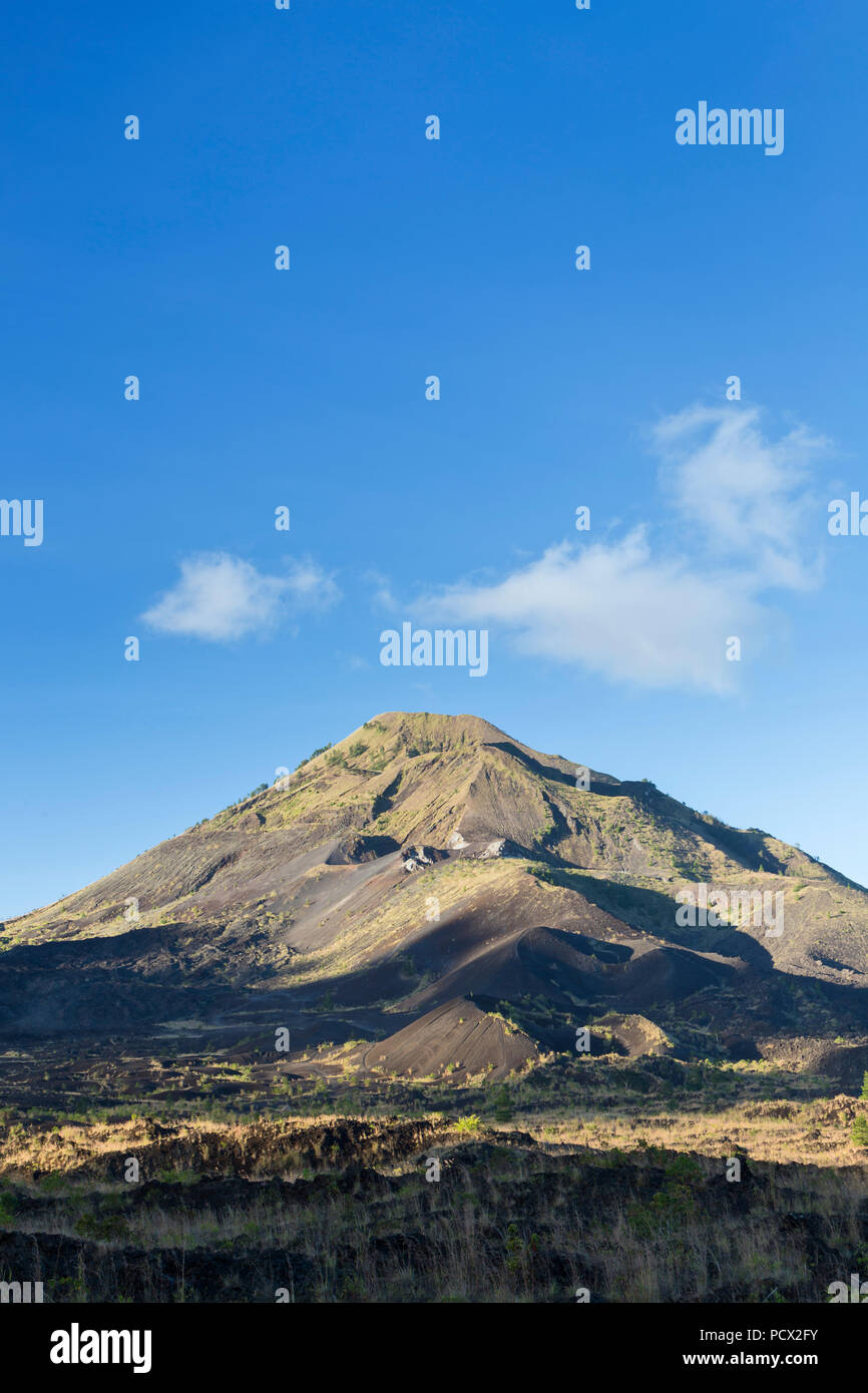 Gunung indonesia hi-res stock photography and images - Alamy