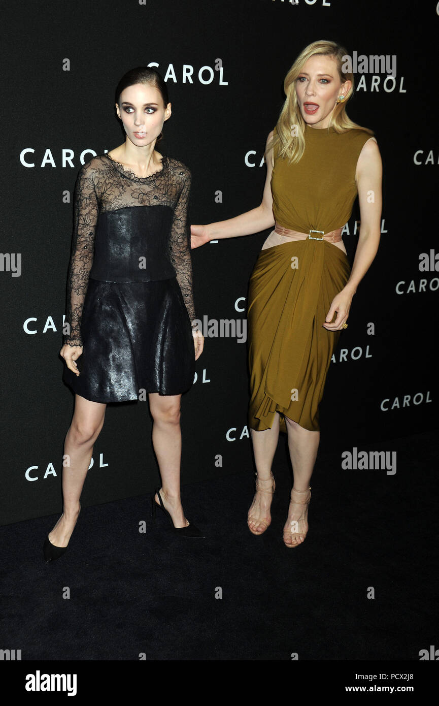 New York Ny November 16 Rooney Mara Cate Blanchett Attends The New