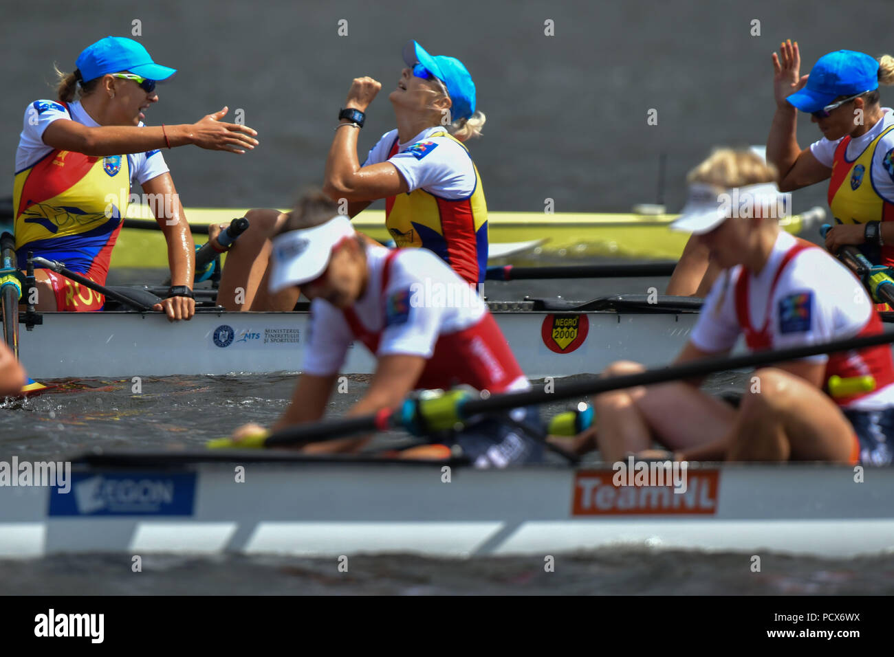 Womens Rowing High Resolution Stock Photography and Images Alamy