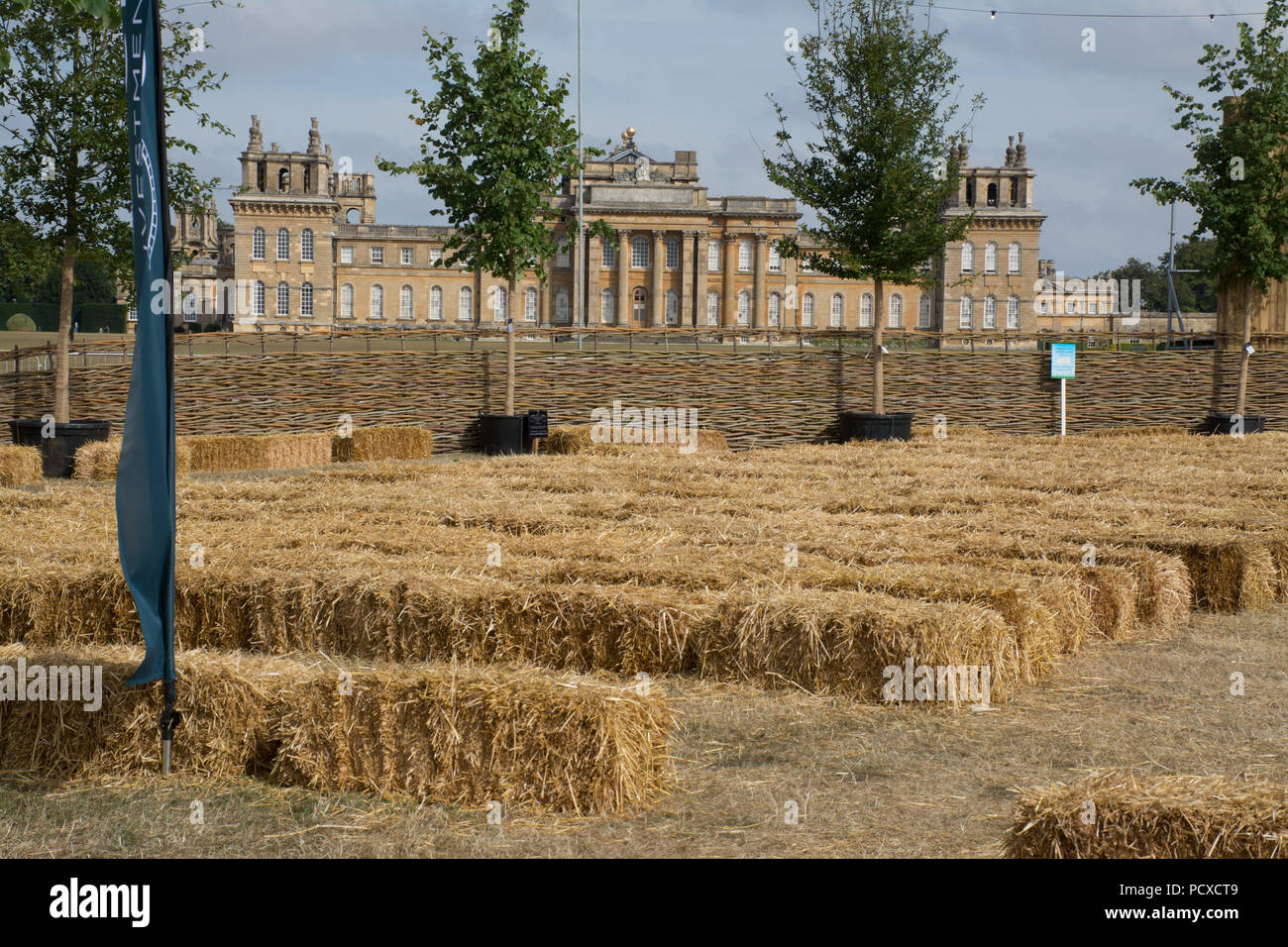 Blenheim Palace, Oxfordshire, UK. 4th August, 2018. Thousands of people went to the Countryfile Live show in the beautiful grounds of Blenheim Palace on a hot, sunny day. Stock Photo