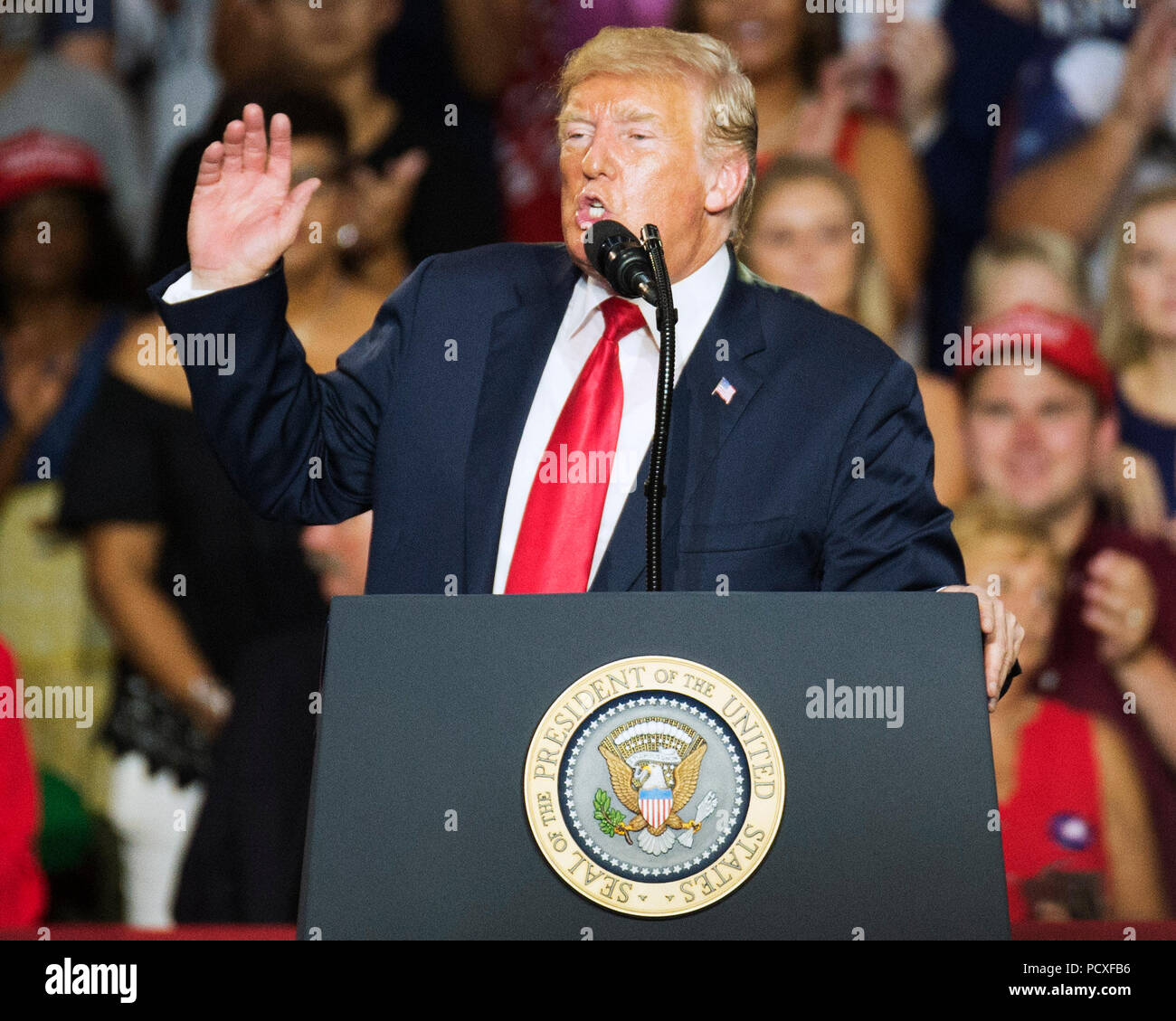 Ohio, USA. 4 August 2018. Donald Trump speaks to the crowd at the Make America Great Again Rally in Powell, Ohio USA. Brent Clark/Alamy Live News Stock Photo