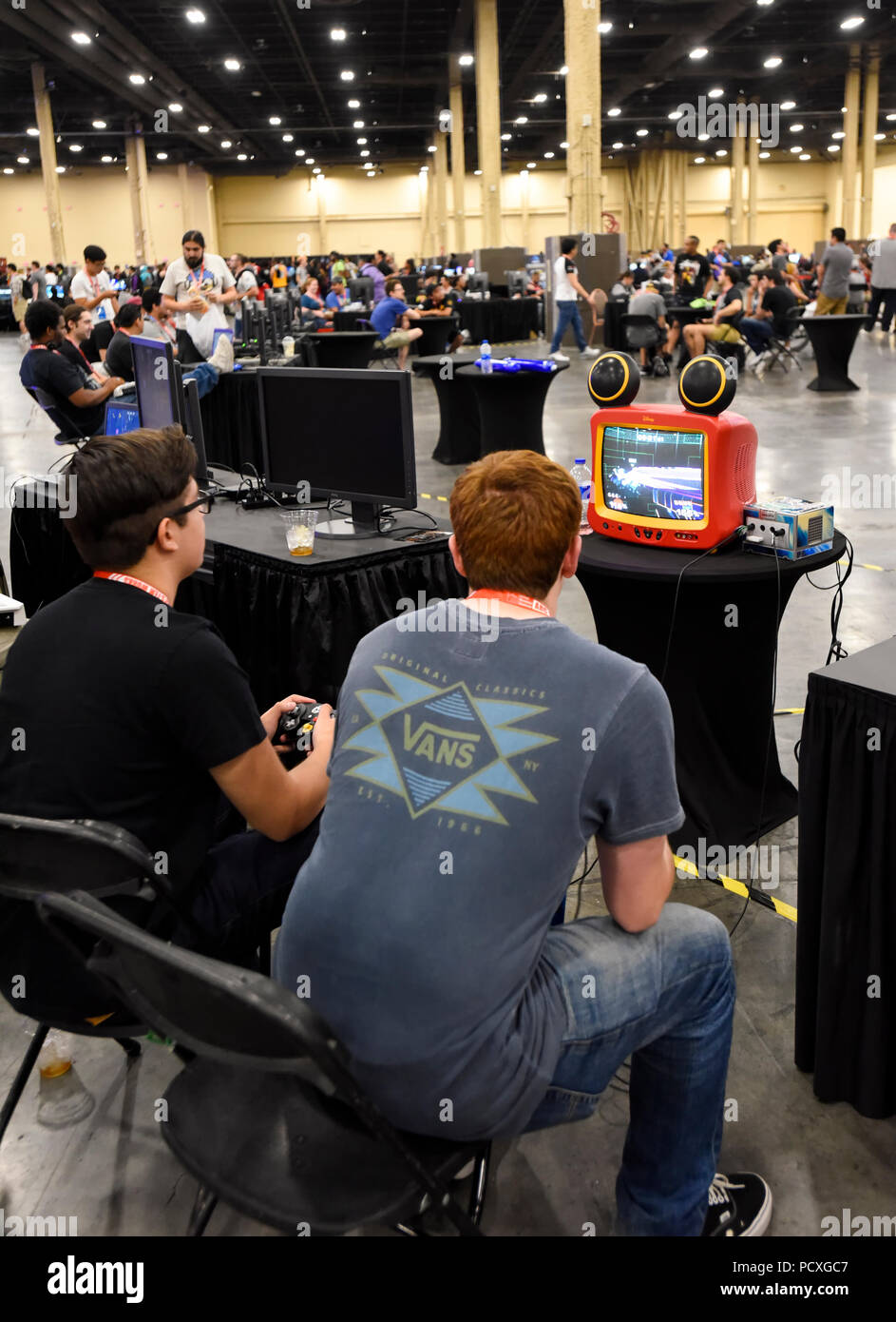 Eternal Evolution Global Launch Event - HellHades, image size:943x1390