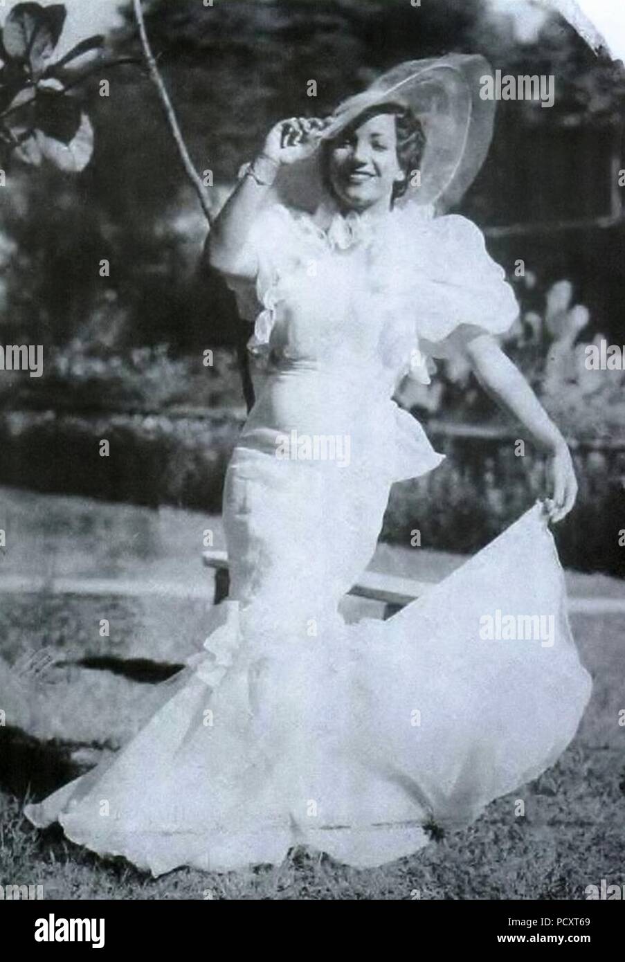 Al, Al Brasil, Carmen Miranda 1935 Stock Photo - Alamy Al, Al Brasil, Carmen Miranda 1935 Stock Photo - Alamy