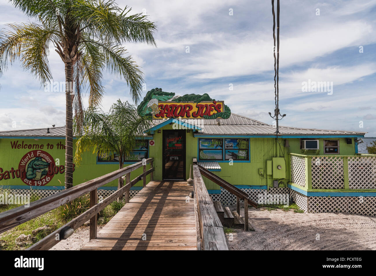 Gator Joe's Beach, Bar and Grill Ocklawaha, Florida US Stock Photo - Alamy