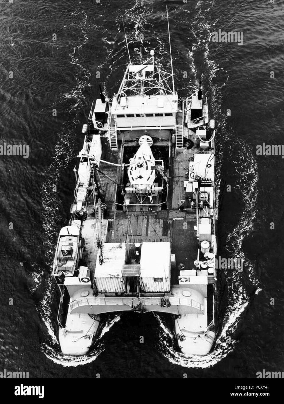 Alvin (DSV-2) aboard support ship Lulu 1966 Stock Photo - Alamy