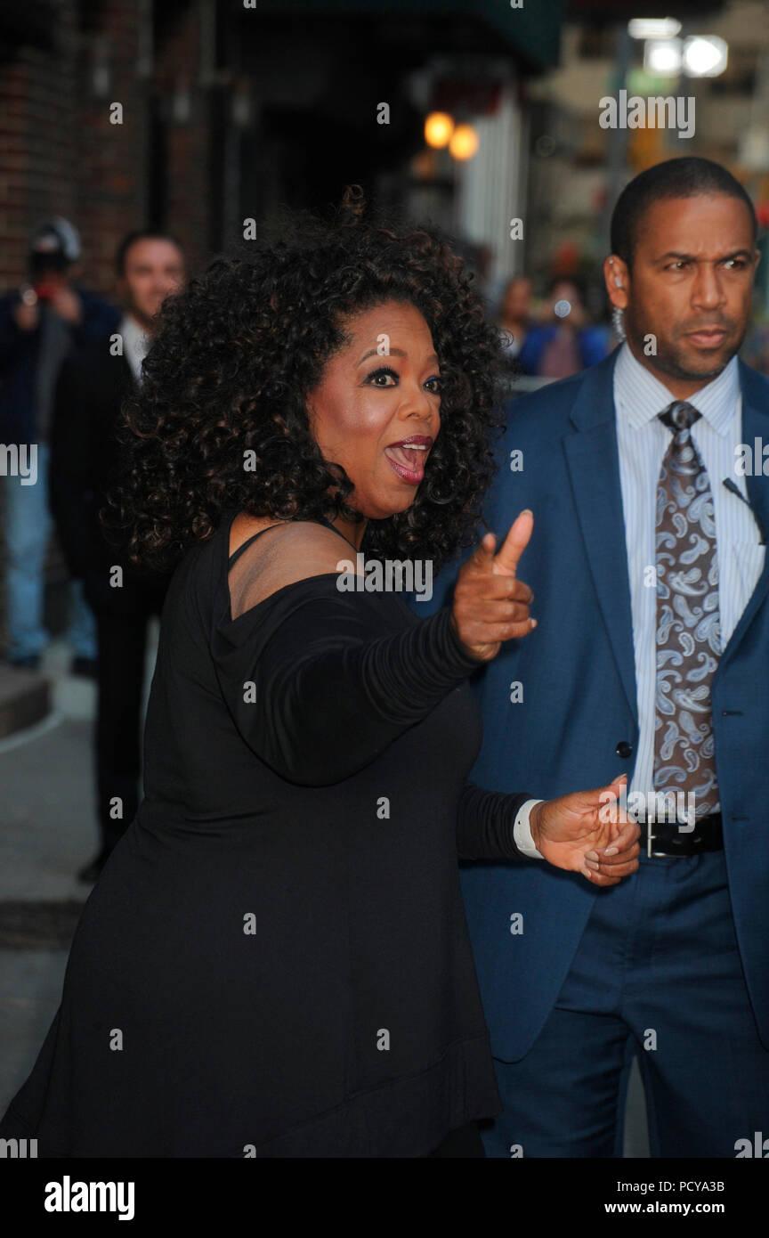 NEW YORK, NY - MAY 14: Oprah Winfrey visits 'Late Show With David