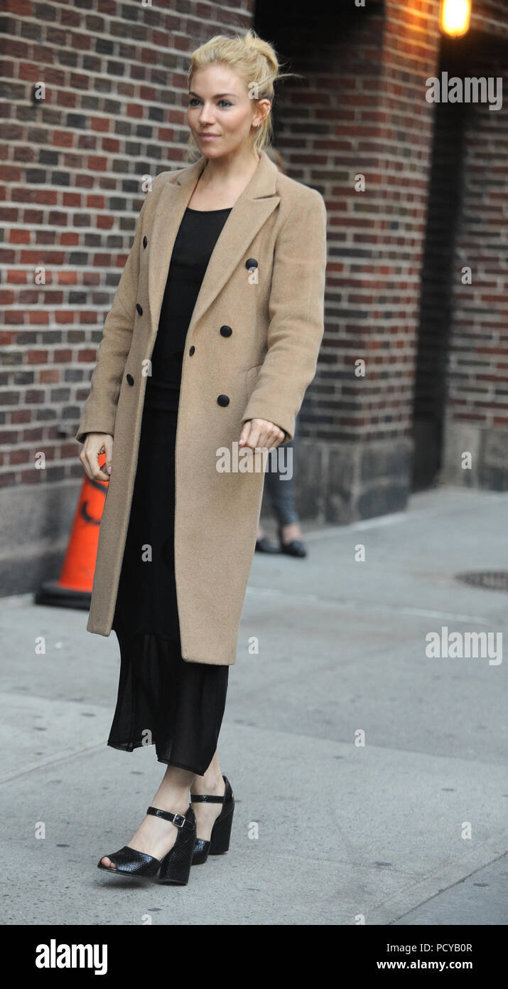 NEW YORK, NY - OCTOBER 26: Sienna Miller arrives to 'The Late Show With