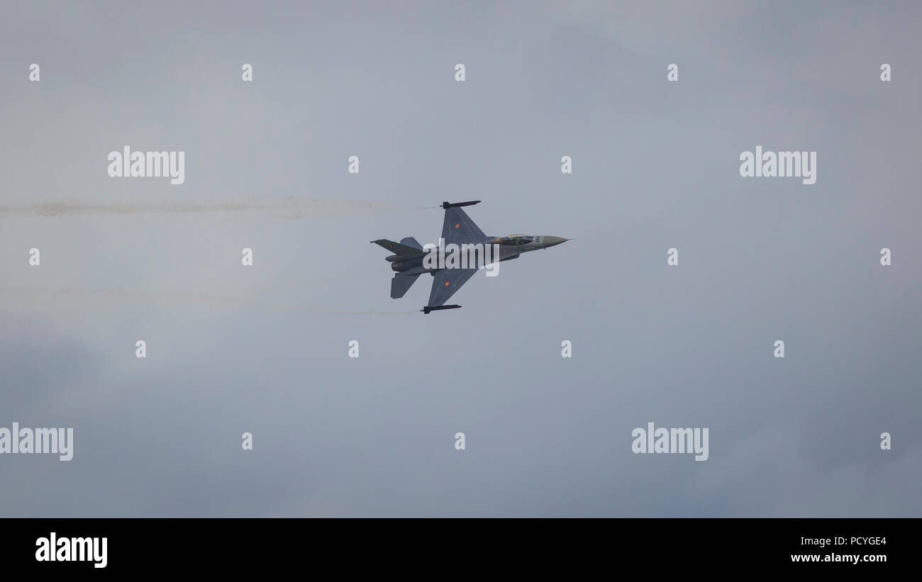 Belgian f 16 solo display team hi-res stock photography and images - Alamy
