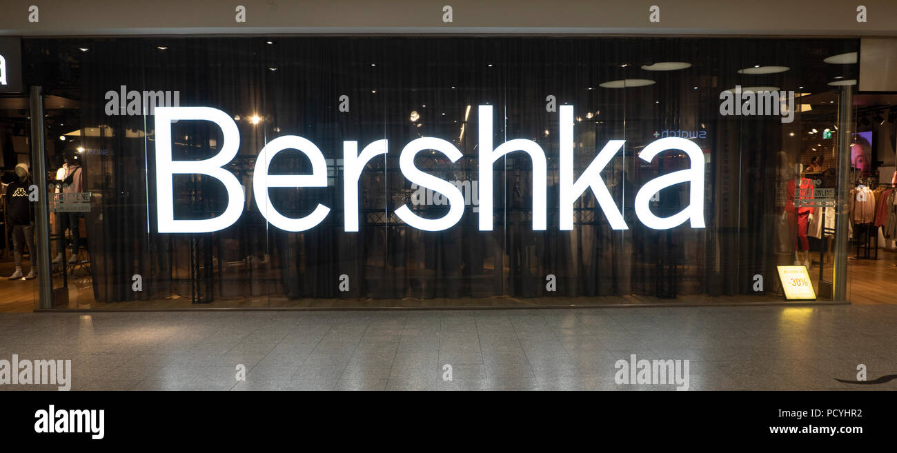 POLAND, KRAKOW - March 19, 2018: Bershka store in Galeria Krakowska Stock  Photo - Alamy