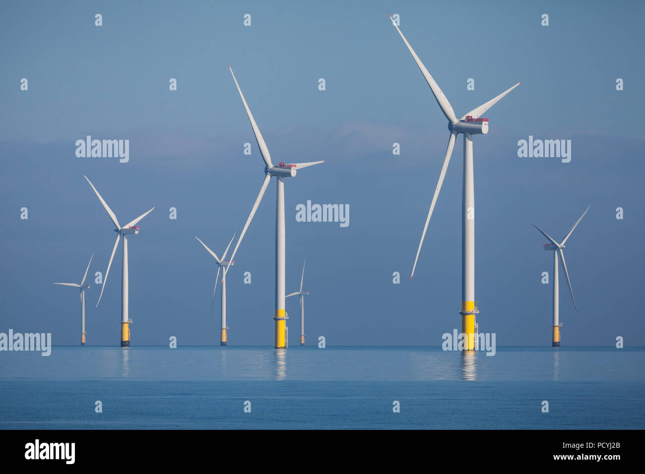 Wind turbine nacelle -Fotos und -Bildmaterial in hoher Auflösung – Alamy